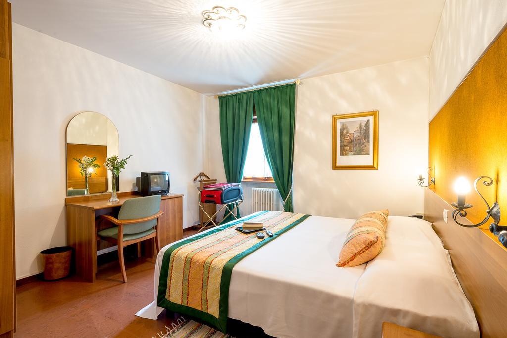 Albergo Altavilla Tirano Zimmer foto